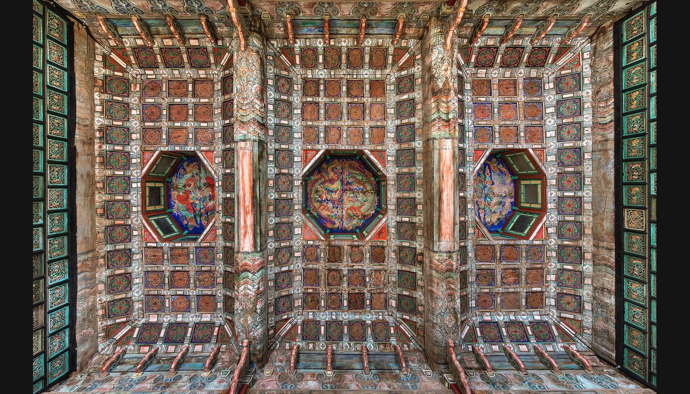 South Korea Guide: Seoul Palaces, Busan Coast and K-Culture