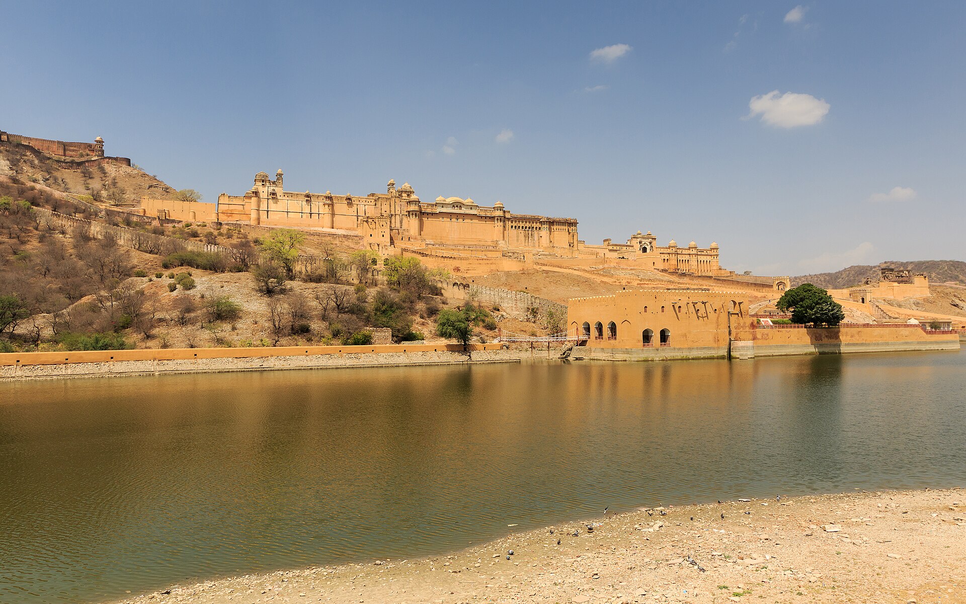 Rajasthan Golden Triangle Deluxe - 6N/7D